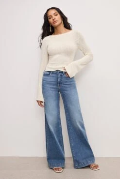 GOOD AMERICAN GOOD WAIST PALAZZO COMPRESSION JEANS | INDIGO837 11 GOOD AMERICAN GOOD WAIST PALAZZO COMPRESSION JEANS | INDIGO837 -GOOD AMERICAN STORE 1.241126 22 GWPDTH014T I837 GWP A 0057