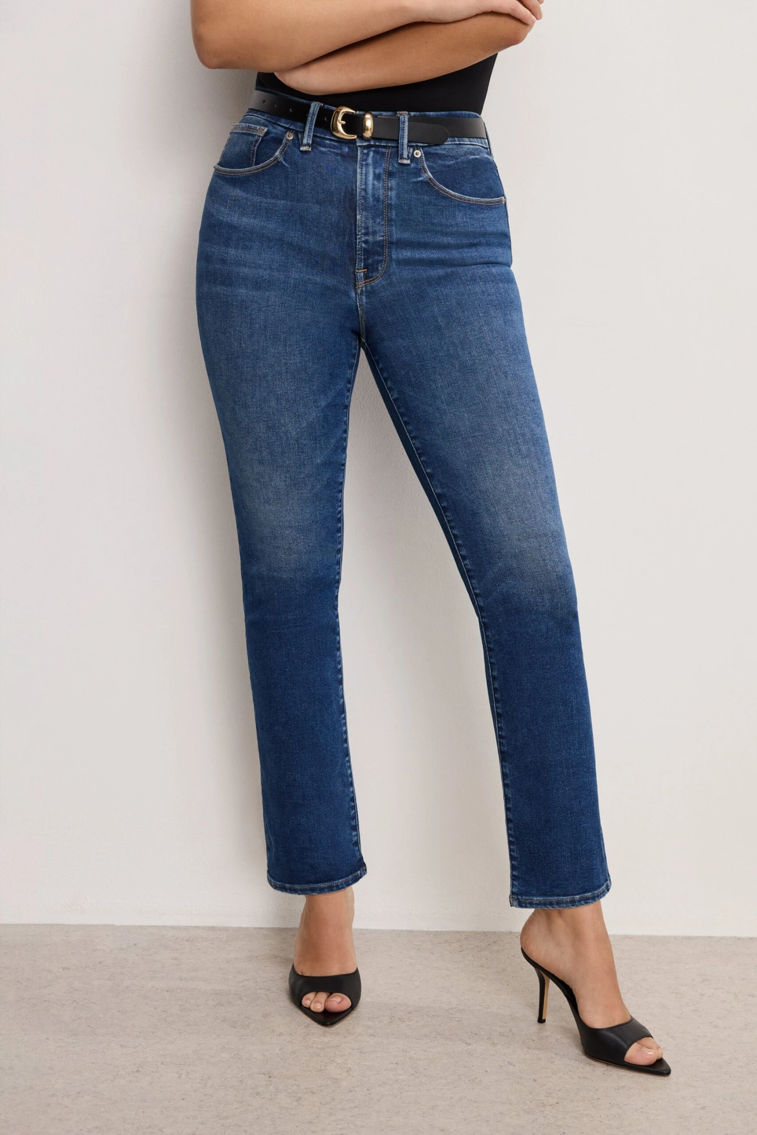 GOOD AMERICAN ALWAYS FITS GOOD LEGS STRAIGHT JEANS | INDIGO571 12 GOOD AMERICAN ALWAYS FITS GOOD LEGS STRAIGHT JEANS | INDIGO571 - Image 11