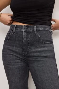 GOOD AMERICAN GOOD COWBOY BOOTCUT JEANS | BLACK354 -GOOD AMERICAN STORE 12.241210 25 GCOWB175BS K354 B 3222