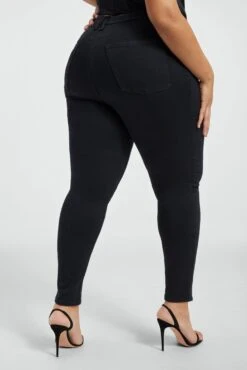 GOOD AMERICAN POWER STRETCH PULL-ON SKINNY JEANS | BLACK001 -GOOD AMERICAN STORE 220825 026 GLV478BT K001 H22 C 0054