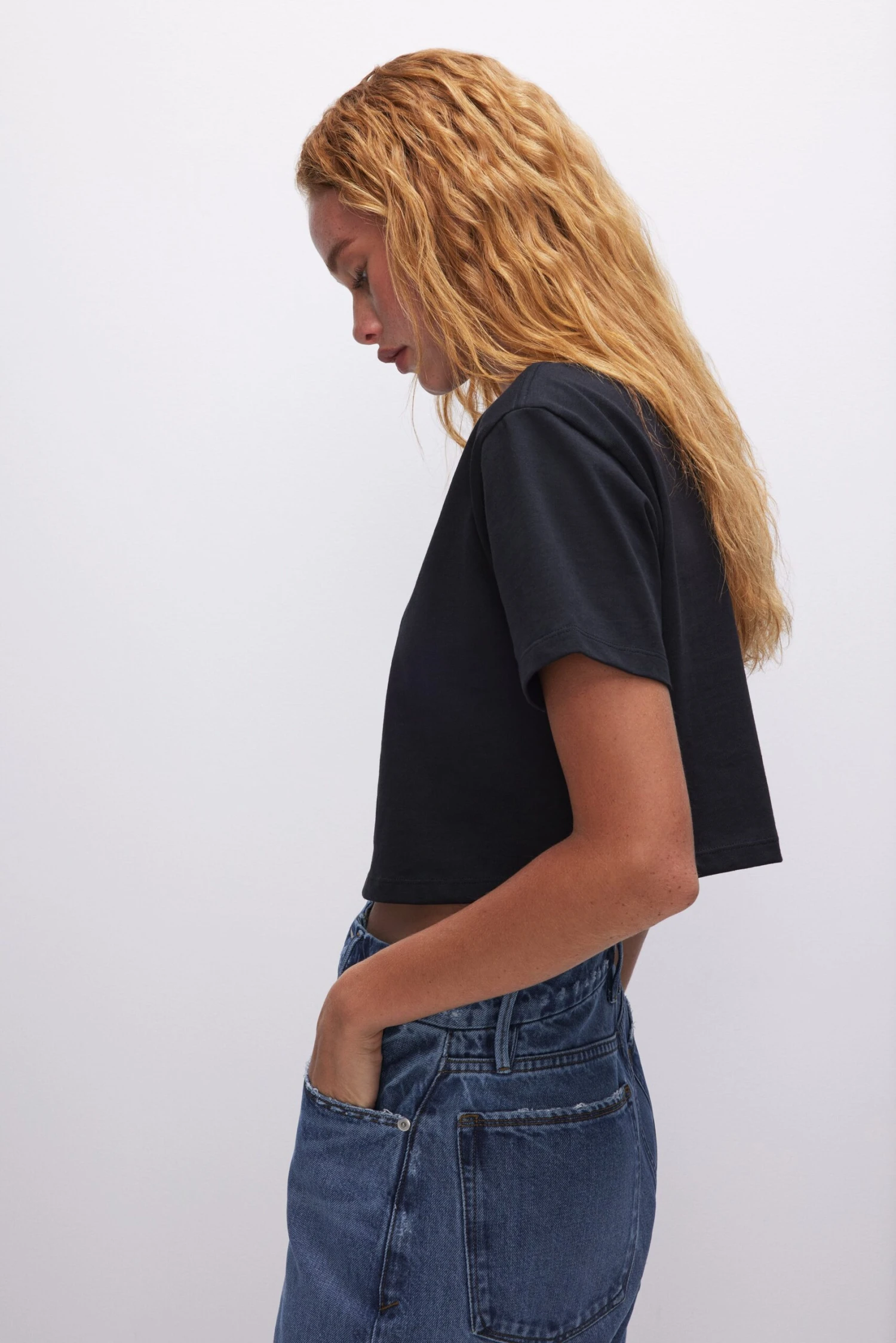 COTTON CROPPED TEE | BLACK001 7 COTTON CROPPED TEE | BLACK001 - Image 5