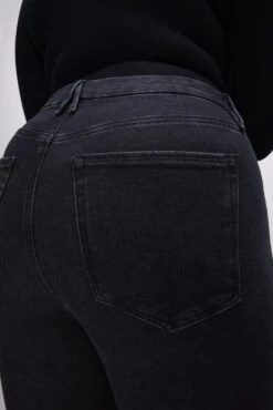 GOOD LEGS SKINNY | BLACK184 -GOOD AMERICAN STORE 230330 10 GLRH419CET K184 SU23 C 0066