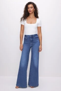 GOOD AMERICAN SCUBA SQUARE NECK BODYSUIT | WHITE001 -GOOD AMERICAN STORE 230503 16 GB0538 W001 SUM23 A 0002