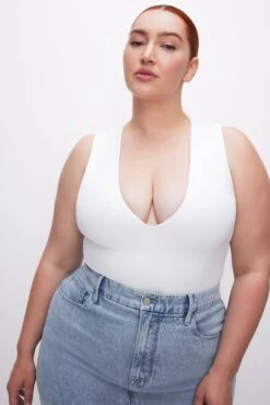 GOOD AMERICAN SCUBA DEEP V TANK BODYSUIT | WHITE001 -GOOD AMERICAN STORE 230621 48 GB0540 W001 FALL23 C 0016