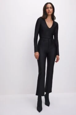 COMPRESSION SHINE STRAIGHT PANTS | BLACK001 14 COMPRESSION SHINE STRAIGHT PANTS | BLACK001 -GOOD AMERICAN STORE 230623 07 GS0381 K001 FALL23 A 0021