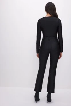 COMPRESSION SHINE STRAIGHT PANTS | BLACK001 16 COMPRESSION SHINE STRAIGHT PANTS | BLACK001 -GOOD AMERICAN STORE 230623 07 GS0381 K001 FALL23 A 0063