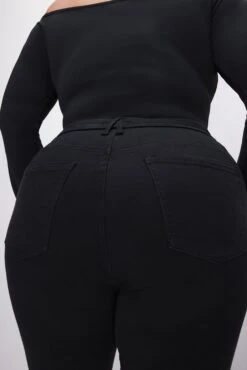 GOOD AMERICAN ALWAYS FITS GOOD LEGS SKINNY JEANS | BLACK165 -GOOD AMERICAN STORE 230717 29 GLAF478BAT K165 FALL23 C 0043