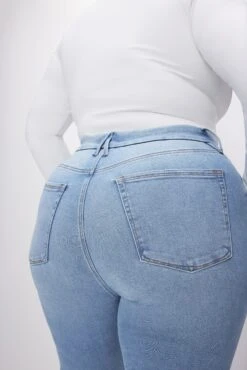 GOOD AMERICAN ALWAYS FITS GOOD CLASSIC BOOTCUT JEANS | INDIGO448 23 GOOD AMERICAN ALWAYS FITS GOOD CLASSIC BOOTCUT JEANS | INDIGO448 -GOOD AMERICAN STORE 230717 31 GCLBAF478T I448 FALL23 C 0087