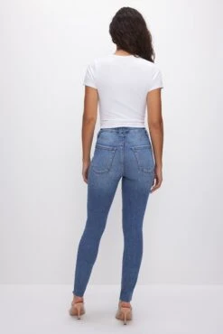 GOOD AMERICAN ALWAYS FITS GOOD WAIST SKINNY JEANS | INDIGO324 17 GOOD AMERICAN ALWAYS FITS GOOD WAIST SKINNY JEANS | INDIGO324 -GOOD AMERICAN STORE 230718 29 GWAFDV478T I324 FALL23RESHOOT A 0039
