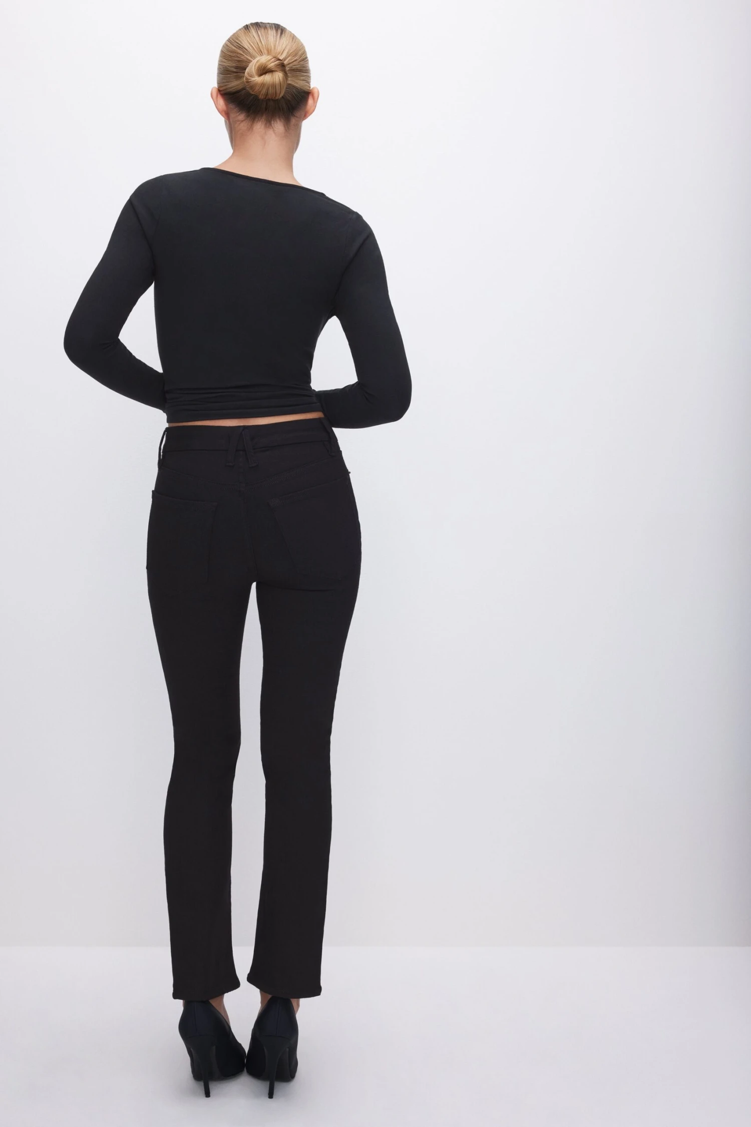 GOOD AMERICAN NEVER FADES GOOD LEGS STRAIGHT JEANS | BLACK001 12 GOOD AMERICAN NEVER FADES GOOD LEGS STRAIGHT JEANS | BLACK001 - Image 10