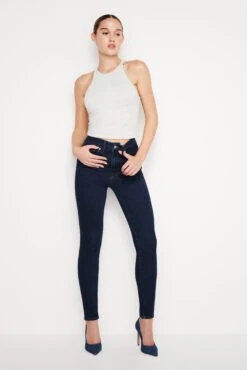 ALWAYS FITS GOOD LEGS SKINNY JEANS | DEEPBLUE04 -GOOD AMERICAN STORE 240312 021 GL478T DB04 CORE A 0005