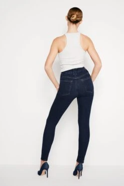 ALWAYS FITS GOOD LEGS SKINNY JEANS | DEEPBLUE04 -GOOD AMERICAN STORE 240312 021 GL478T DB04 CORE A 0066