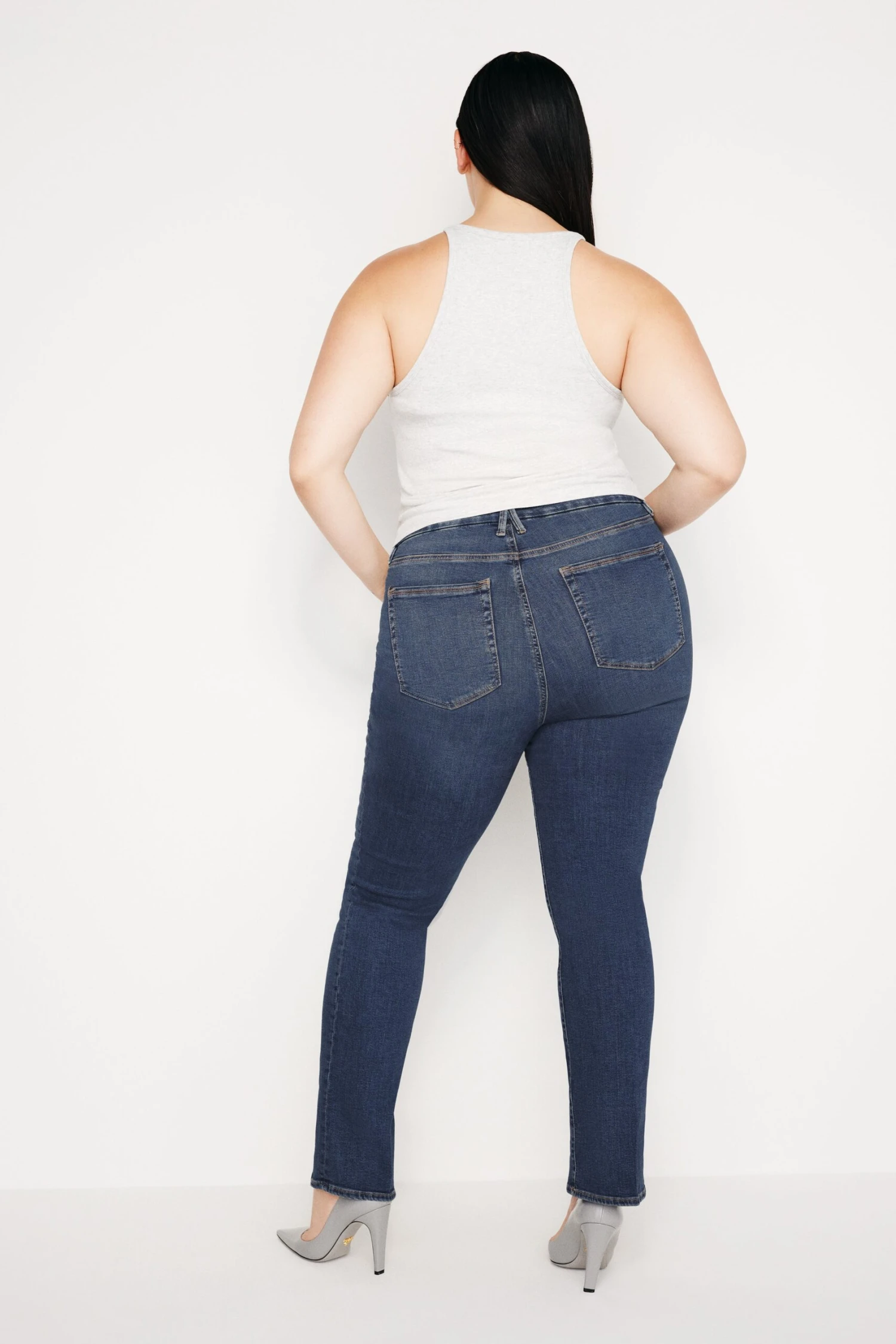 GOOD AMERICAN GOOD LEGS STRAIGHT JEANS | BLUE004 13 GOOD AMERICAN GOOD LEGS STRAIGHT JEANS | BLUE004 - Image 11