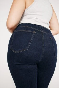 ALWAYS FITS GOOD LEGS SKINNY JEANS | DEEPBLUE04 -GOOD AMERICAN STORE 240326 38 GL478T DB04 CORE C 0075