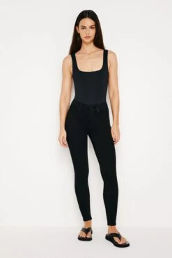 GOOD AMERICAN GOOD LEGS SKINNY JEANS | BLACK001