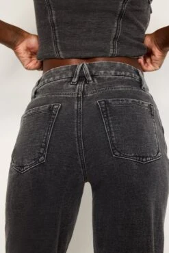 GOOD AMERICAN JEANIUS GOOD SKATE SWEATPANTS | BLACK322 -GOOD AMERICAN STORE 240620 25 GS0409BVN K322 FALL24 A 0074 148832e2 2fb9 4d17 a4f8 004d7444c8f6