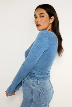 GOOD AMERICAN JEANIUS FITTED HENLEY | INDIGO586 -GOOD AMERICAN STORE 240801 27 GT0369VN I586 FALL24 B 0050