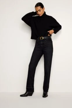 GOOD AMERICAN CLASSIC OVAL BUCKLE BELT | BLACK001 -GOOD AMERICAN STORE 240807 35 GAB004 K001 FALL24 A 0008