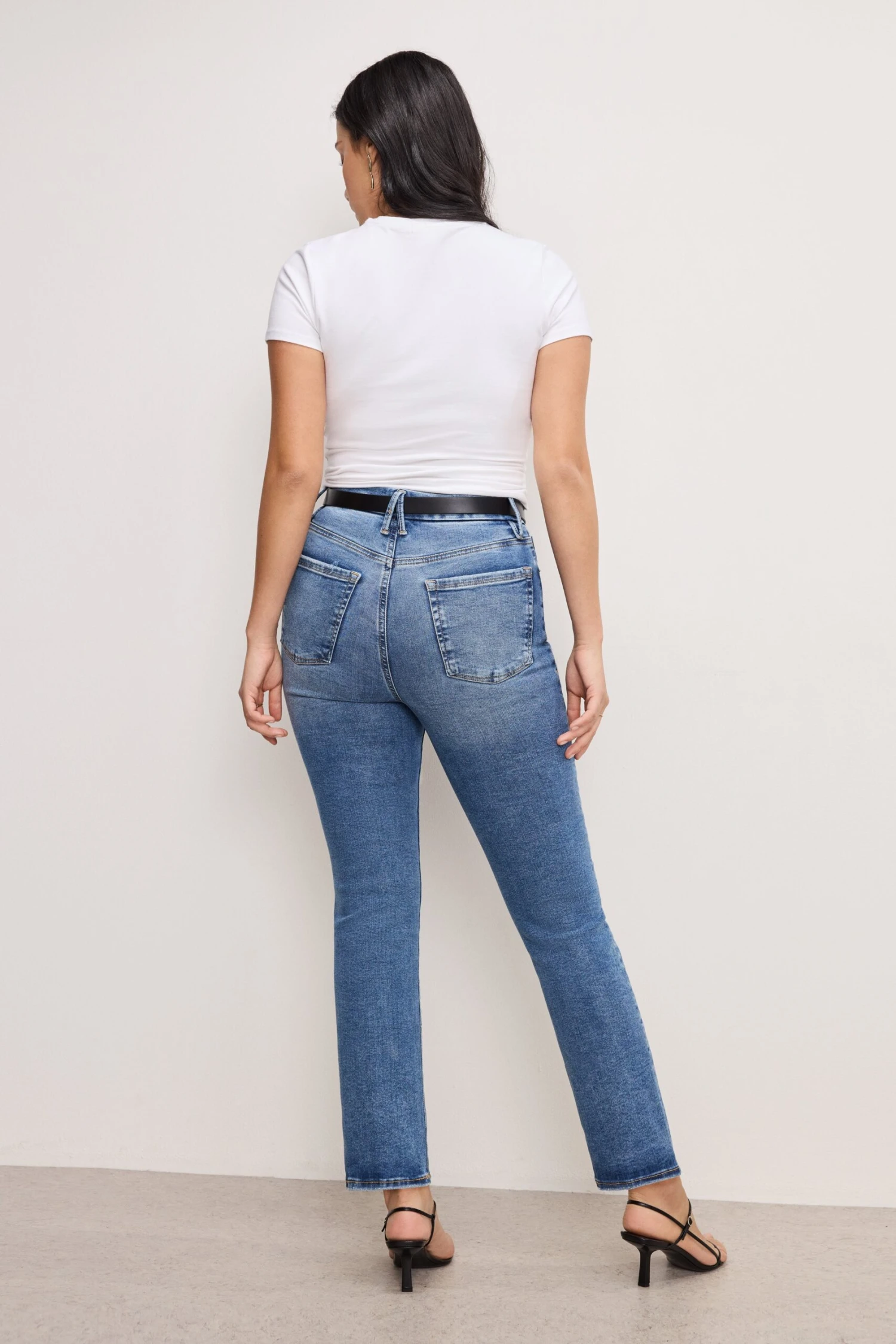 GOOD AMERICAN ALWAYS FITS GOOD LEGS STRAIGHT JEANS | INDIGO316 12 GOOD AMERICAN ALWAYS FITS GOOD LEGS STRAIGHT JEANS | INDIGO316 - Image 10