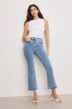 GOOD AMERICAN GOOD LEGS CROP MINI BOOT JEANS | BLUE670 -GOOD AMERICAN STORE 250129 01 GLCB160TEE B670 GLCMB A 0056