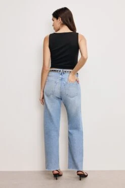 GOOD AMERICAN GOOD RELAXED STRAIGHT JEANS | INDIGO887 13 GOOD AMERICAN GOOD RELAXED STRAIGHT JEANS | INDIGO887 -GOOD AMERICAN STORE 250129 20 GRST156S I887 A 0094