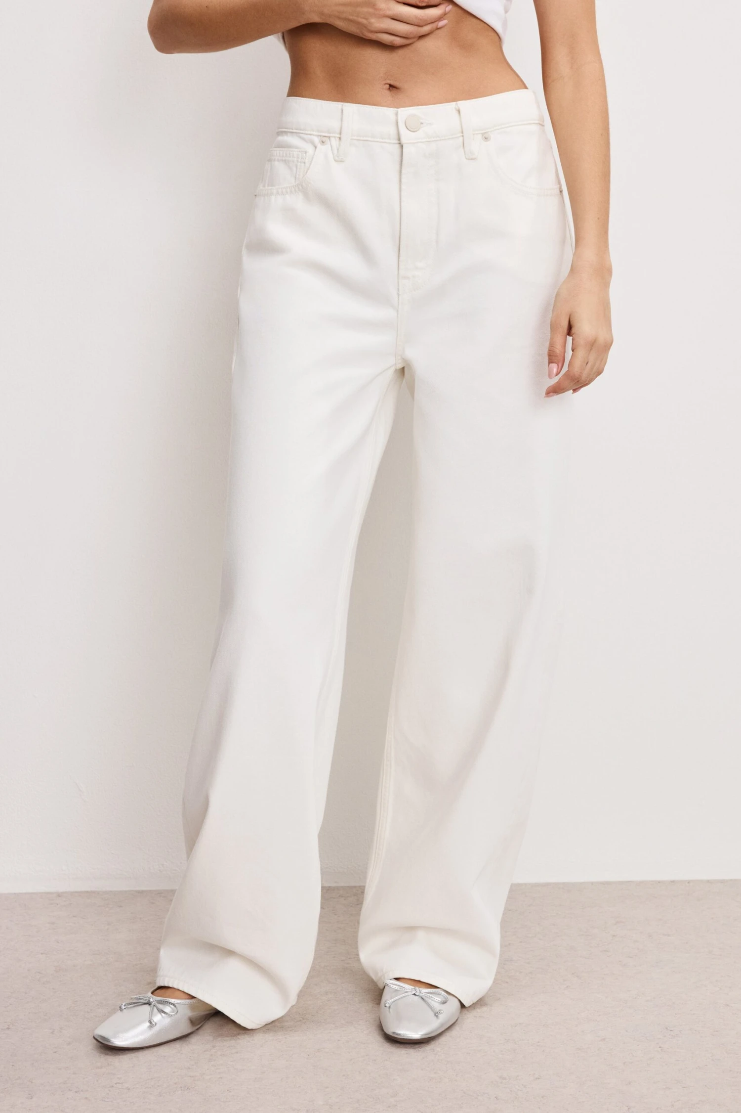 GOOD LOW RISE BAGGY JEANS | CLOUD WHITE 5 GOOD LOW RISE BAGGY JEANS | CLOUD WHITE - Image 3
