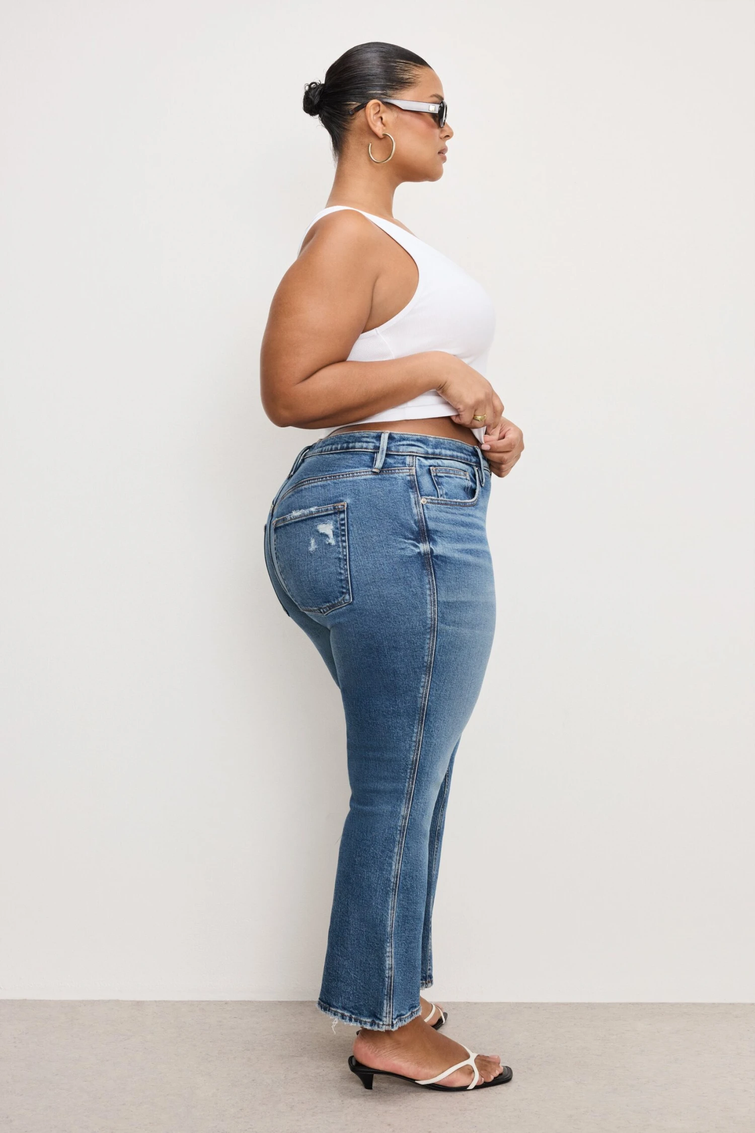 GOOD AMERICAN GOOD KICK FLARE JEANS | INDIGO1014 13 GOOD AMERICAN GOOD KICK FLARE JEANS | INDIGO1014 - Image 11