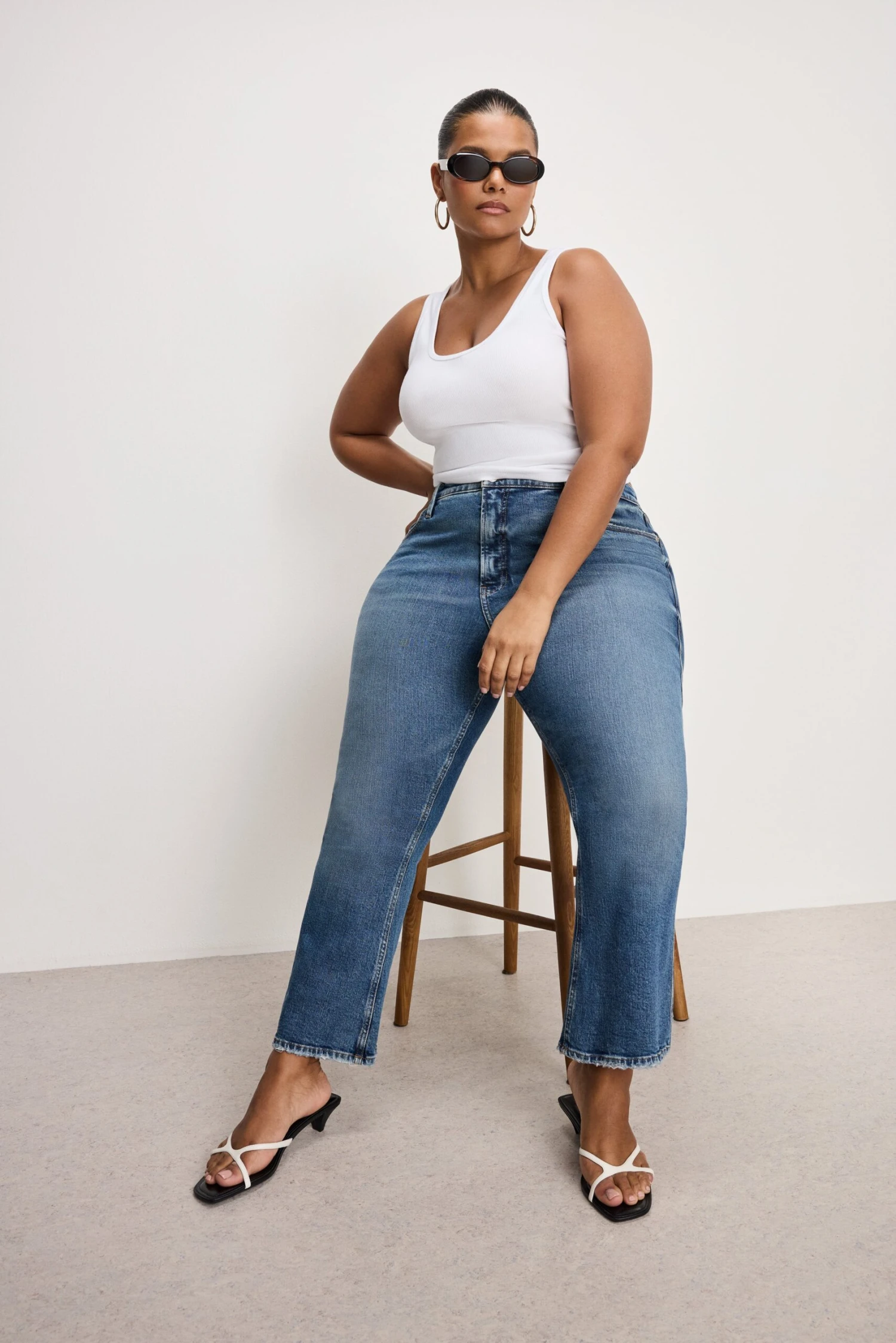 GOOD AMERICAN GOOD KICK FLARE JEANS | INDIGO1014 11 GOOD AMERICAN GOOD KICK FLARE JEANS | INDIGO1014 - Image 9