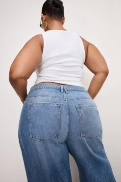 WEIGHTLESS GOOD EASE JEANS | INDIGO961 23 WEIGHTLESS GOOD EASE JEANS | INDIGO961 -GOOD AMERICAN STORE 250225 16 GEASD02S I961 C 2150