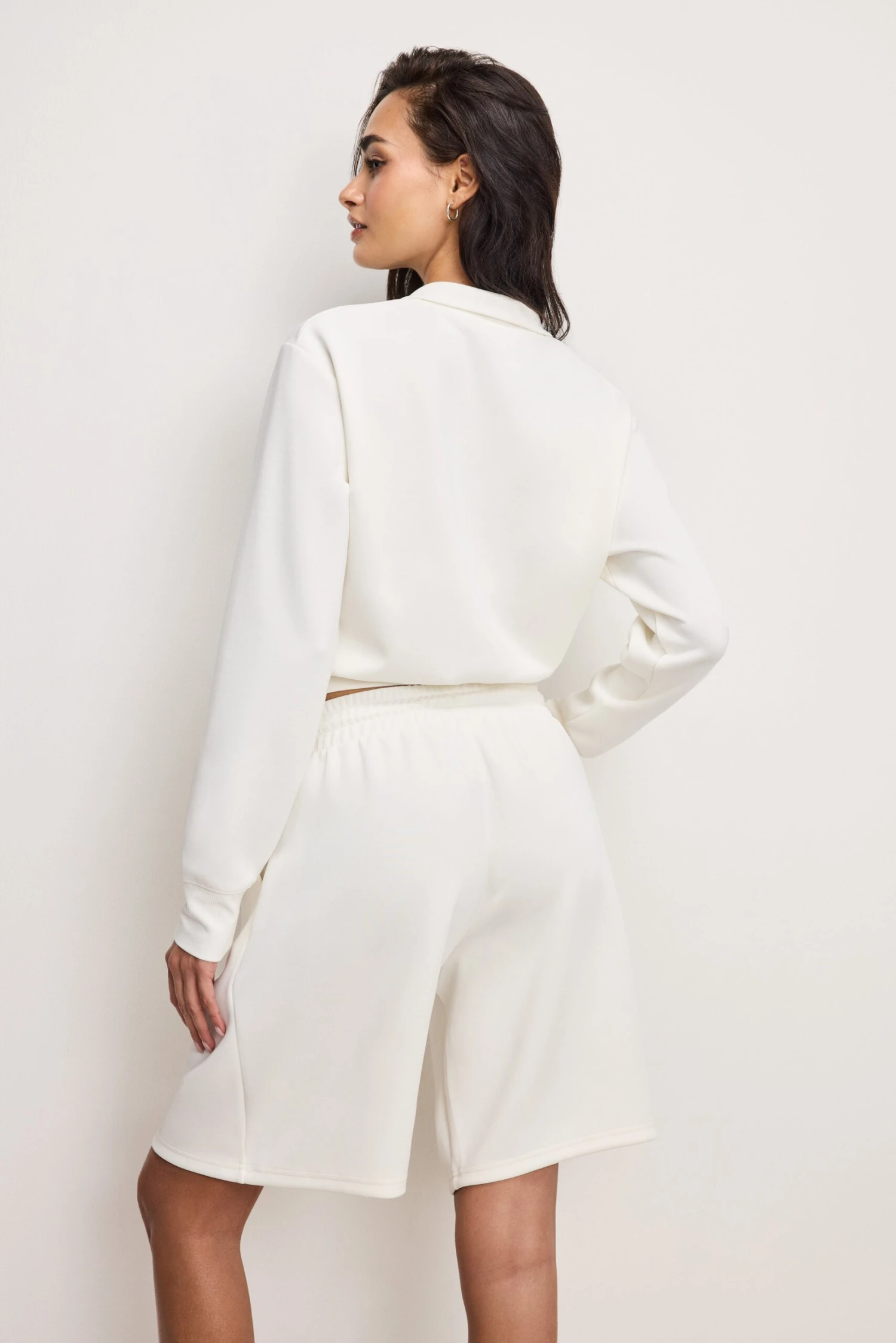 AIR SOFT SCUBA HALF ZIP SWEATSHIRT | CLOUD WHITE 6 AIR SOFT SCUBA HALF ZIP SWEATSHIRT | CLOUD WHITE - Image 4