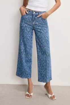 GOOD AMERICAN GOOD WAIST CROPPED PALAZZO JEANS | HIBISCUS BLOOM001 -GOOD AMERICAN STORE 250226 25 GFD462 HBP1 A 3376