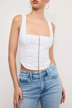 GOOD AMERICAN DOLLY POPLIN BUSTIER | WHITE001 13 GOOD AMERICAN DOLLY POPLIN BUSTIER | WHITE001 -GOOD AMERICAN STORE 250307 15 GLF960DP I1019 A 0063
