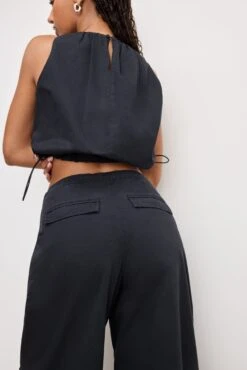 TWILL PARACHUTE PANTS | BLACK001 13 TWILL PARACHUTE PANTS | BLACK001 -GOOD AMERICAN STORE 250320 06 GFD262TW K001 A 0141