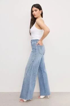 GOOD AMERICAN GOOD PETITE PALAZZO JEANS | INDIGO957