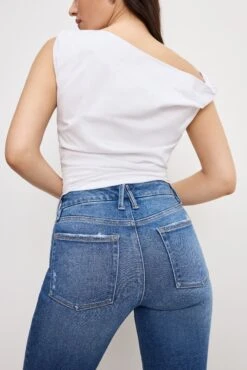 GOOD AMERICAN GOOD PETITE STRAIGHT JEANS | INDIGO943 -GOOD AMERICAN STORE 250320 18 GPSCHD15T I943 P 0186