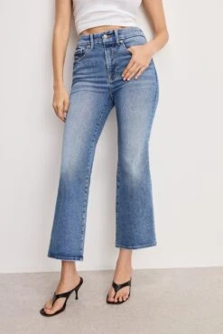 GOOD AMERICAN ALWAYS FITS GOOD LEGS CROPPED MINI BOOT JEANS | INDIGO953 -GOOD AMERICAN STORE 250328 13 GLCMBSAF478T I953 A 0055