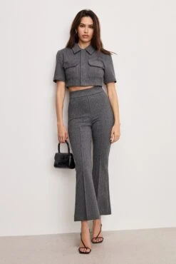 GOOD AMERICAN SOFT STRETCH PONTE CROP TOP | SUITING PINSTRIPE001 9 GOOD AMERICAN SOFT STRETCH PONTE CROP TOP | SUITING PINSTRIPE001 -GOOD AMERICAN STORE 250328 28 GT0592ST SPS1 KEY 0006