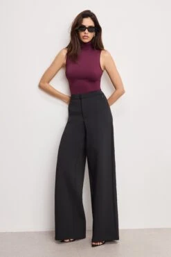 GOOD AMERICAN WEIGHTLESS SCUBA MOCK NECK BODYSUIT | FIG007 -GOOD AMERICAN STORE 250328 30 GB0652 FG07 A KEY 0048