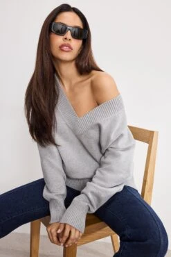 GOOD AMERICAN DEEP V KNIT SWEATER | MELANGE GREY -GOOD AMERICAN STORE 250501 01 KEY GSK0359 MLGR A 0233