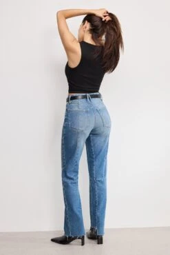 GOOD AMERICAN GOOD ICON STRAIGHT JEANS | INDIGO912 18 GOOD AMERICAN GOOD ICON STRAIGHT JEANS | INDIGO912 -GOOD AMERICAN STORE 250501 08 KEY GICSE235T I912 A 1196