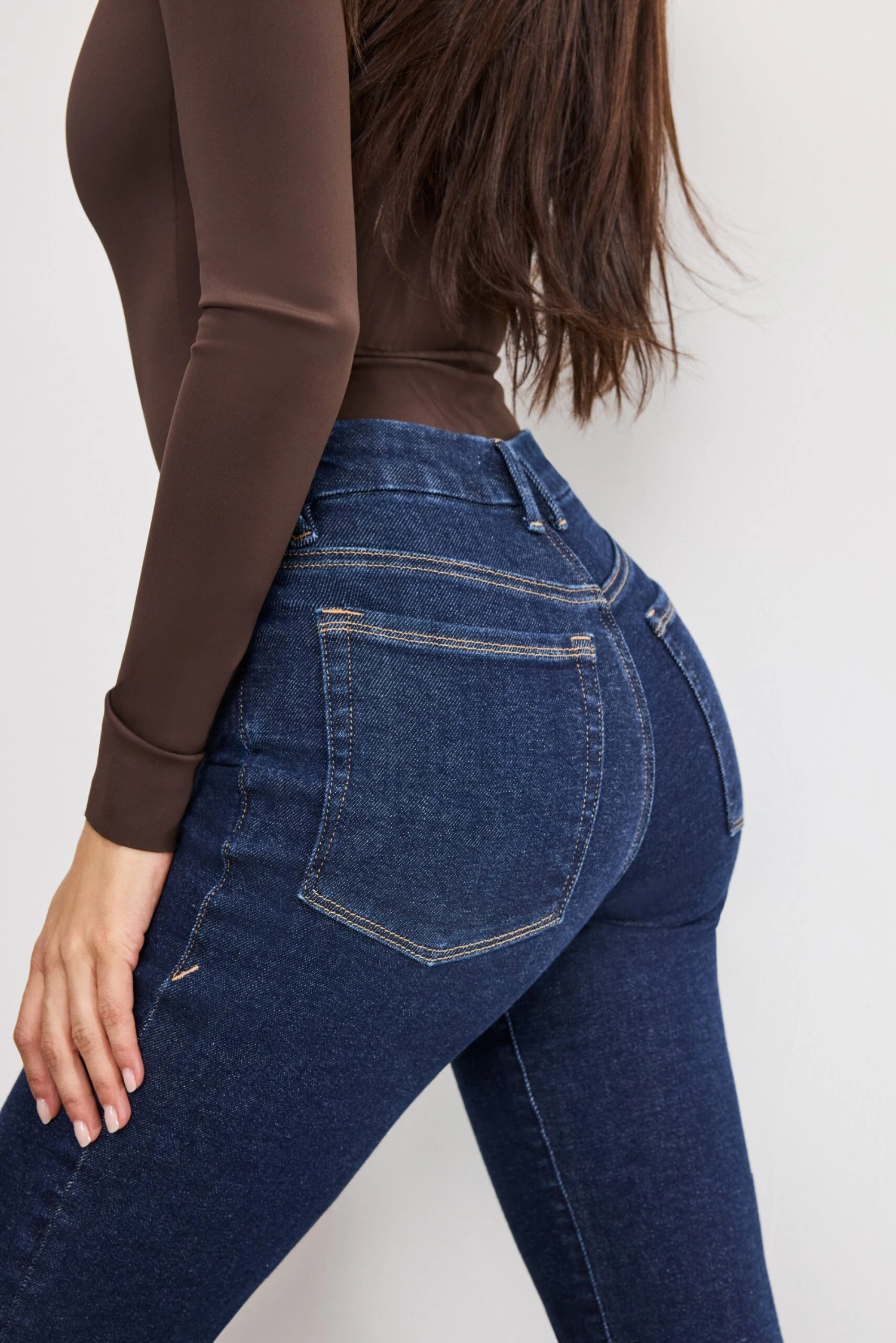 GOOD AMERICAN GOOD LEGS FLARE JEANS | INDIGO983 5 GOOD AMERICAN GOOD LEGS FLARE JEANS | INDIGO983 - Image 3