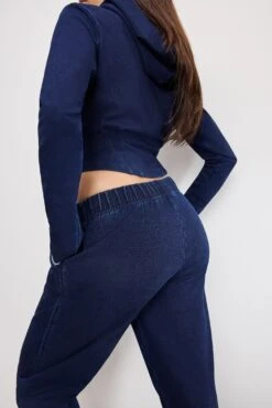 GOOD AMERICAN JEANIUSBOYFRIEND SWEATPANTS | INDIGO1029 10 GOOD AMERICAN JEANIUSBOYFRIEND SWEATPANTS | INDIGO1029 -GOOD AMERICAN STORE 250501 23 GS0563 I1029 A 3417