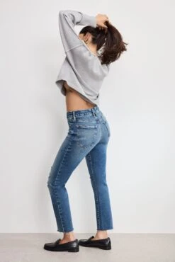 GOOD AMERICAN SOFT TECH GOOD LEGS STRAIGHT JEANS | INDIGO1077 -GOOD AMERICAN STORE 250501 26 GLST960003 I1077 A 3506