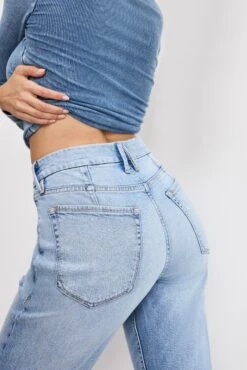 GOOD AMERICAN GOOD ICON STRAIGHT ANKLE JEANS | INDIGO1078 11 GOOD AMERICAN GOOD ICON STRAIGHT ANKLE JEANS | INDIGO1078 -GOOD AMERICAN STORE 250501 46 GICA395001 I1078 A 5800 469458d4 5e3f 4cb4 afa7 94cf67eb0bf9