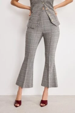 GOOD AMERICAN PLAID PULL ON KICK FLARE PANTS | GLEN PLAID001 8 GOOD AMERICAN PLAID PULL ON KICK FLARE PANTS | GLEN PLAID001 -GOOD AMERICAN STORE 250501 49 GWB0210 GPD1 A 1299