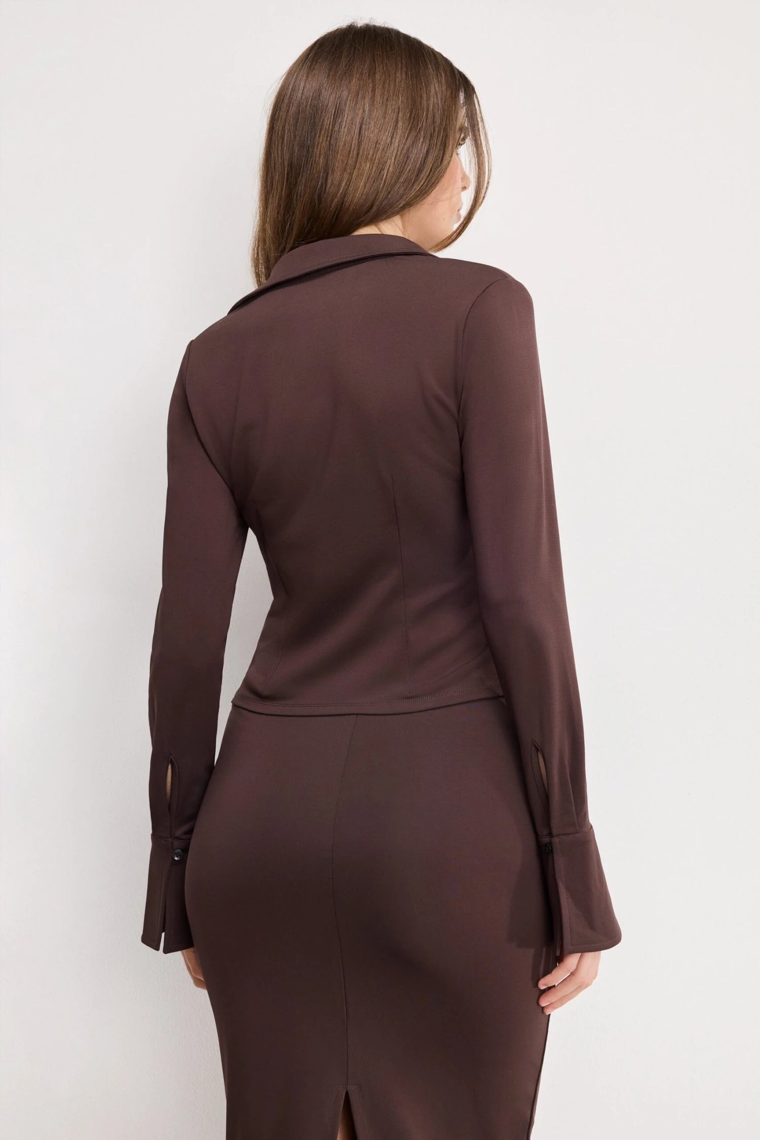 GOOD AMERICAN MATTE JERSEY LONG SLEEVE TOP | BARK003 7 GOOD AMERICAN MATTE JERSEY LONG SLEEVE TOP | BARK003 - Image 5