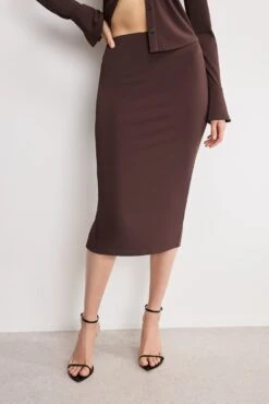GOOD AMERICAN MATTE JERSEY MIDI PENCIL SKIRT | BARK003 10 GOOD AMERICAN MATTE JERSEY MIDI PENCIL SKIRT | BARK003 -GOOD AMERICAN STORE 250513 34 GKB0104 BK03 A 4279