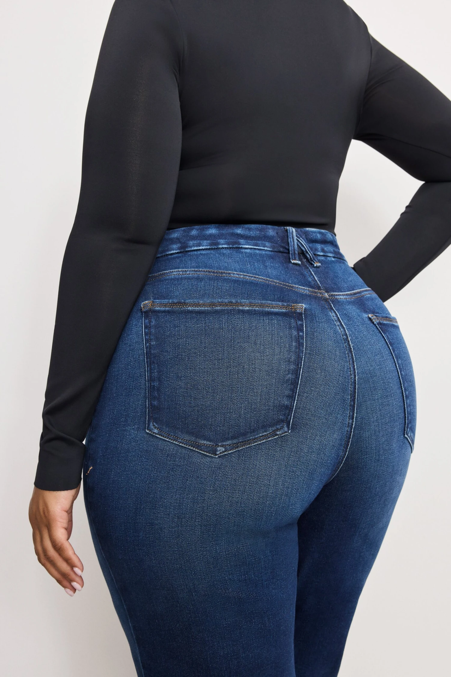 GOOD AMERICAN SOFT TECH GOOD TRUE STRAIGHT JEANS | INDIGO572 13 GOOD AMERICAN SOFT TECH GOOD TRUE STRAIGHT JEANS | INDIGO572 - Image 11