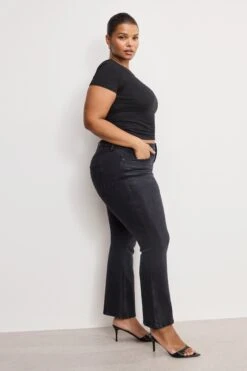 GOOD AMERICAN SOFT TECH GOOD KICK FLARE JEANS | BLACK390 -GOOD AMERICAN STORE 250710 24 KEY GHRKF220BS K390 C 3064 745e7b01 198d 48f8 9faf da87174005ff