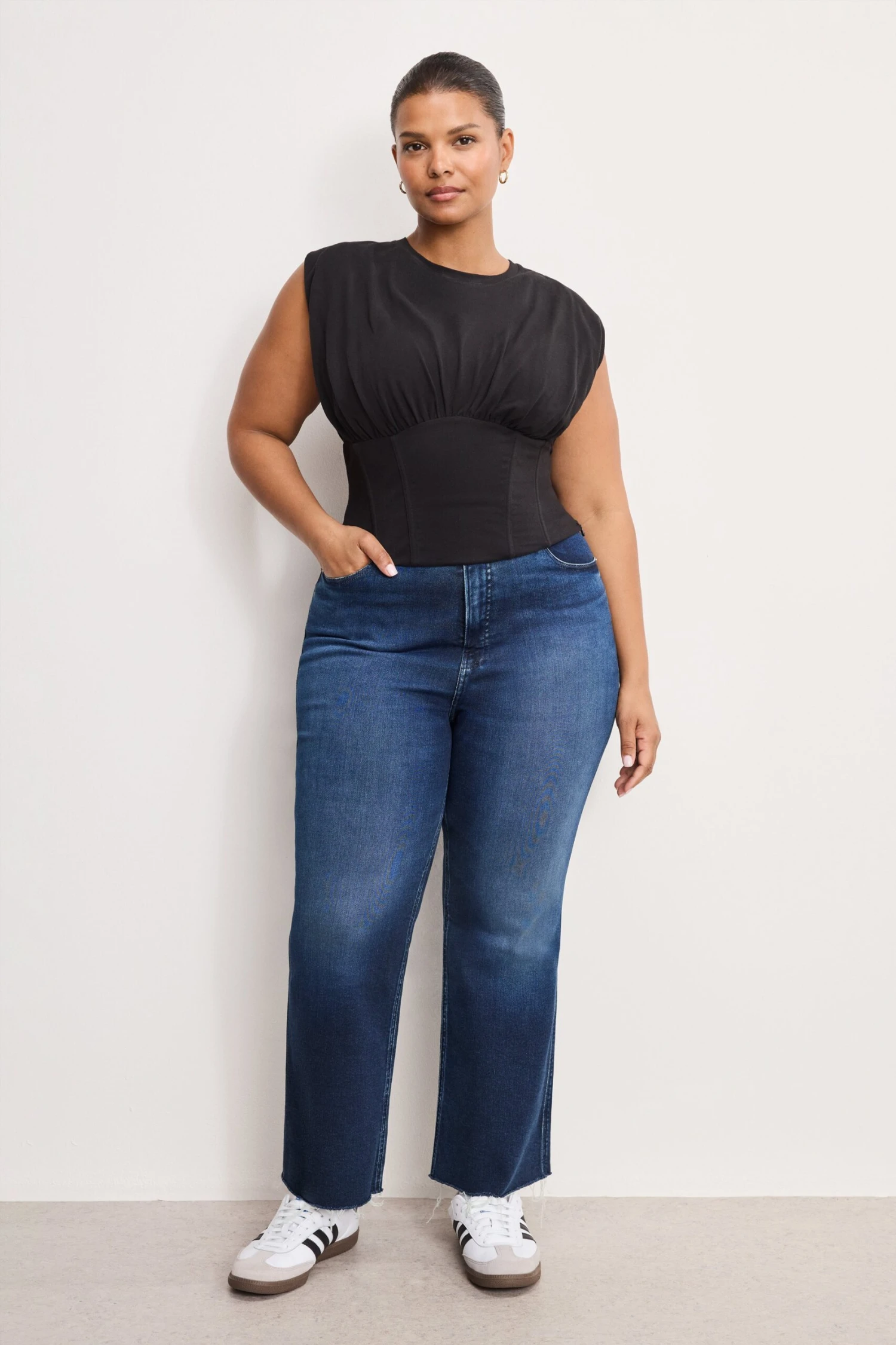 GOOD AMERICAN SLEEVELESS CORSET TOP | BLACK001 7 GOOD AMERICAN SLEEVELESS CORSET TOP | BLACK001 - Image 5